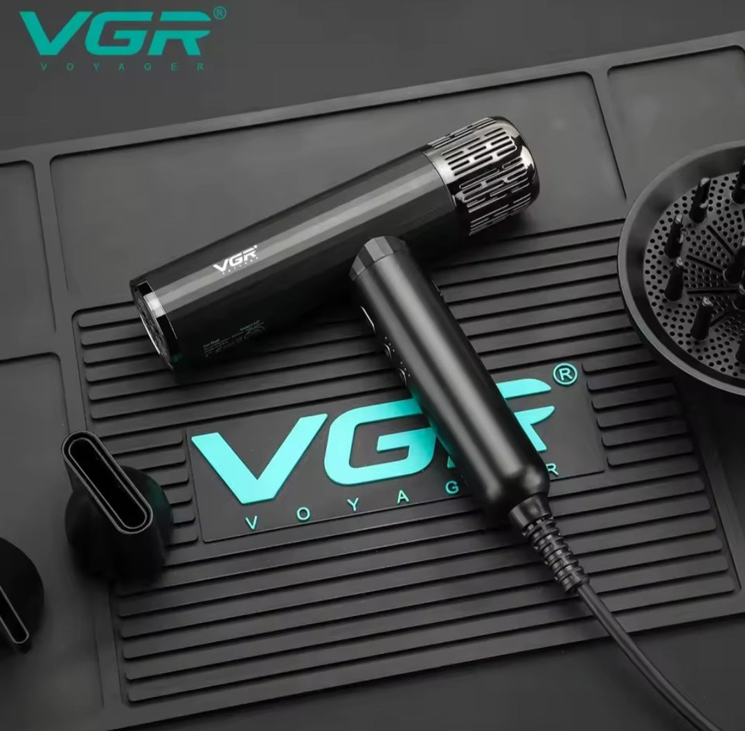VGR Leafless Hair Dryer Professional Blow Dryer Brushless Motor 110000 RPM Suitable For Home Salons Powerful Hair Dryer V-401
